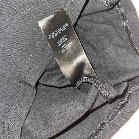 Aritzia Tna chill Eclipse longlseeve Tshirt (free with a purchase) (see details) - Picture 4 of 4